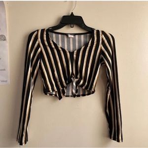 Women’s Crop Top size medium